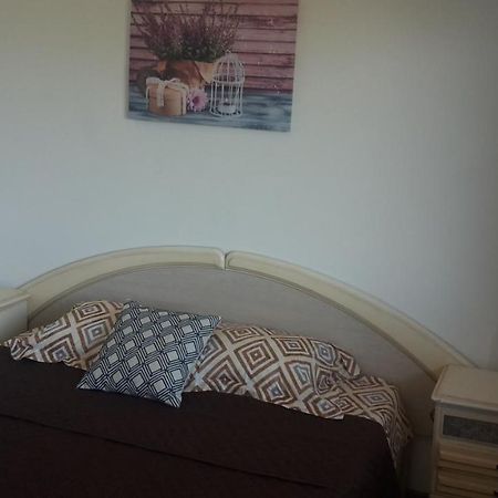 Apartament Mandree Костинешти Экстерьер фото