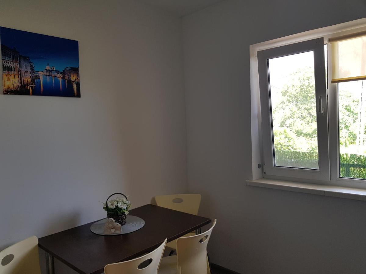 Apartament Mandree Костинешти Экстерьер фото