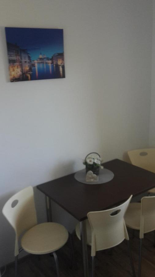 Apartament Mandree Костинешти Экстерьер фото